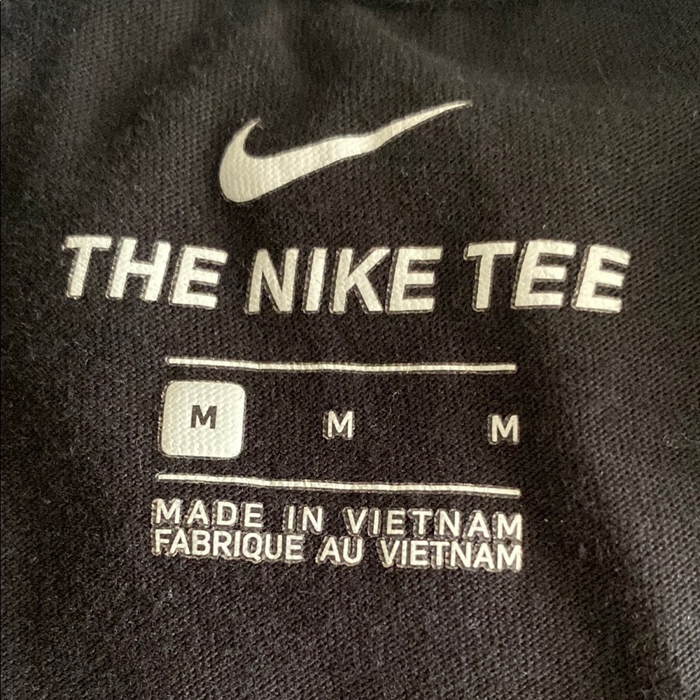 Men’s Black and Blue Nike Logo Graphic Tee - Picture 2 of 8